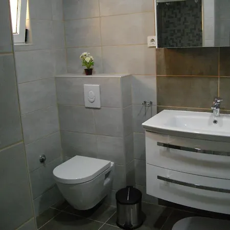 Viki Апартаменты Трогир