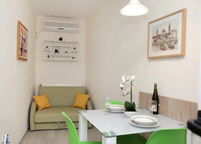 Viki 公寓 特罗吉尔