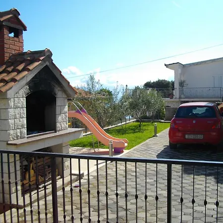 Apartament Viki *